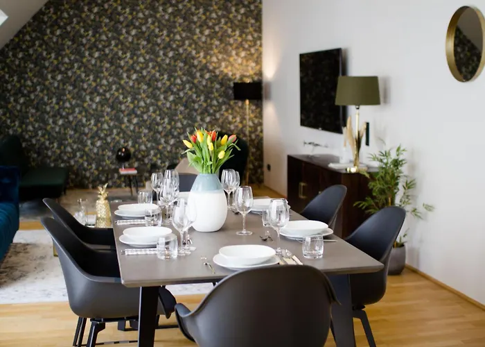 Studio Apartments Opera - Mai\'S Apartments